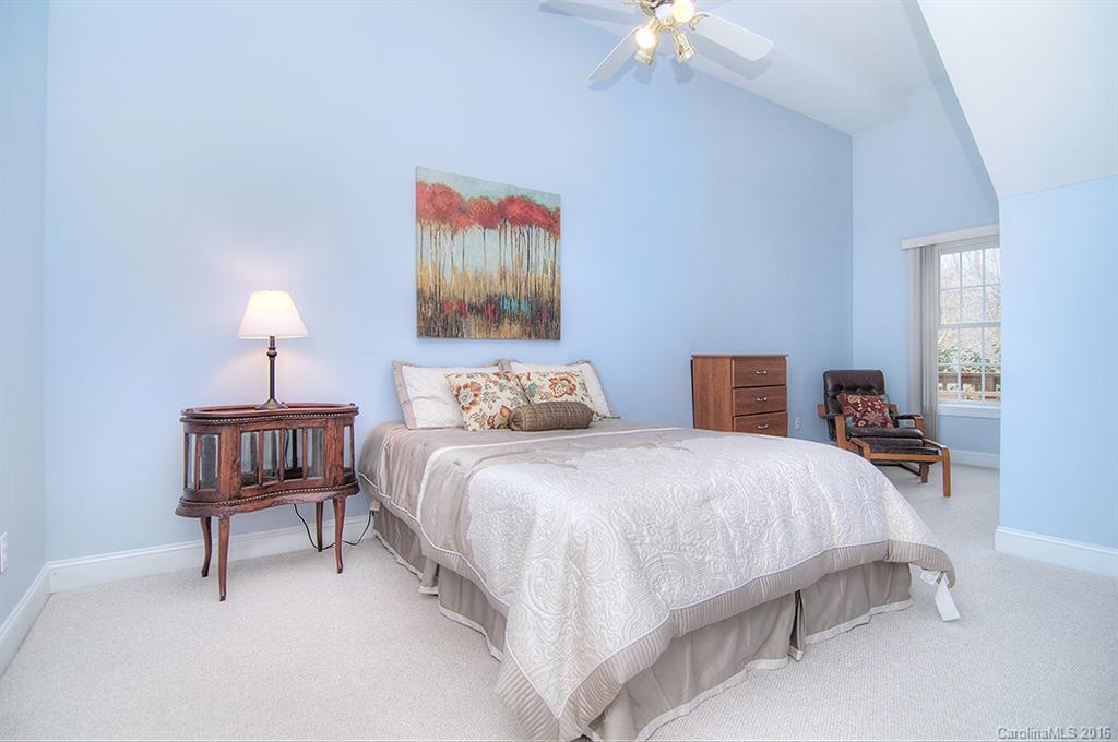 Tega Cay - Residential