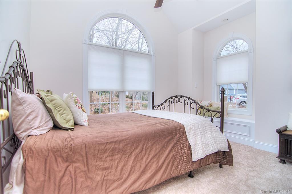 Tega Cay - Residential