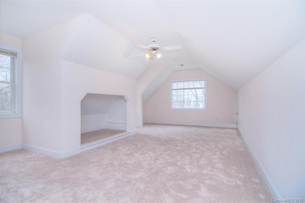 Tega Cay - Residential