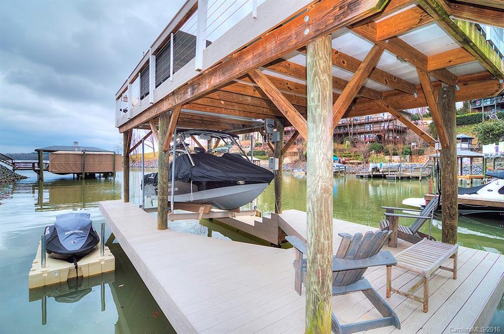 Tega Cay - Residential