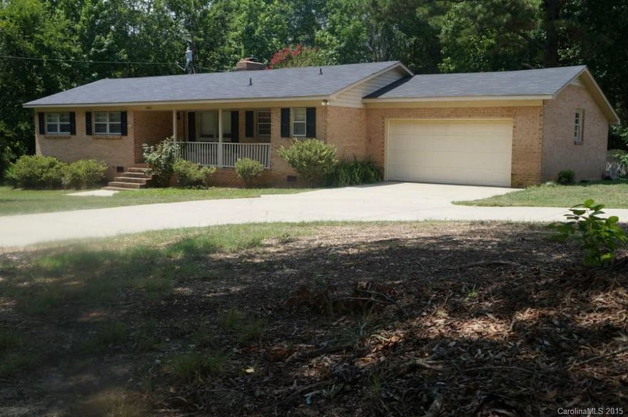 BUFORD SCHOOLS! This 3BR 2 BATH home is located on a 1.53 ACRE lot with a COZY COUNTRY setting in the Buford Community.Perfect for first time home buyer that's looking to purchase under $130,000.00. Its not too late to secure this property before the School year starts. The home has had updates to all of the main components such as the Roof(2007),HVAC(2013), the Hot Water Heater was replaced in Feb of this year. Make it your own without worrying about the functionality of this move in ready home