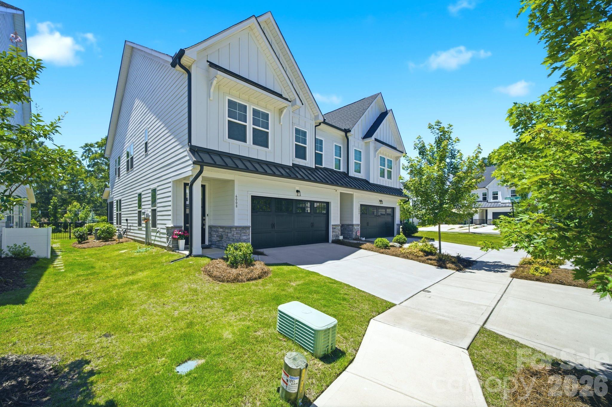 6008 Corbin Woods Court
