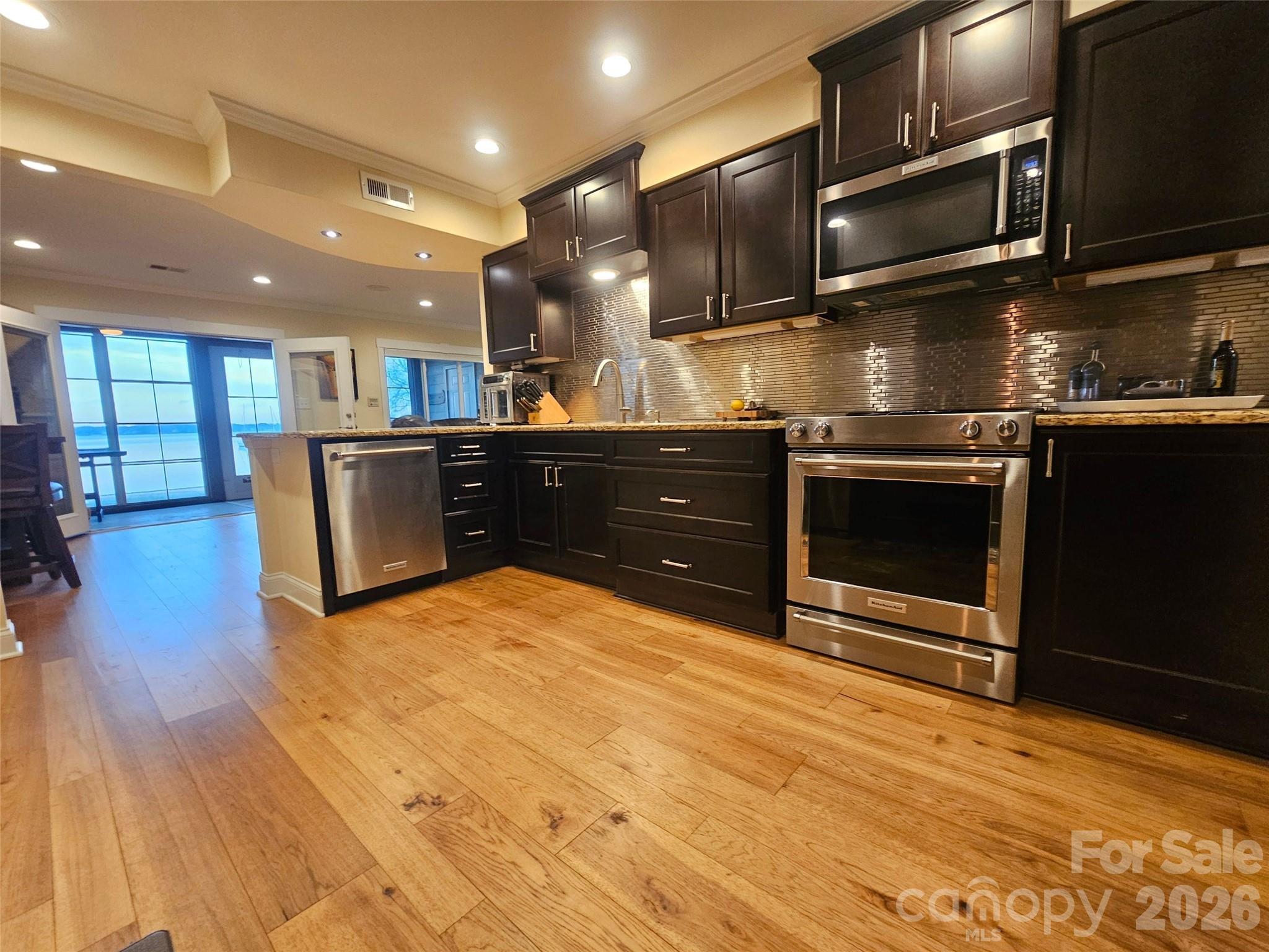 Mariner Villas - Residential