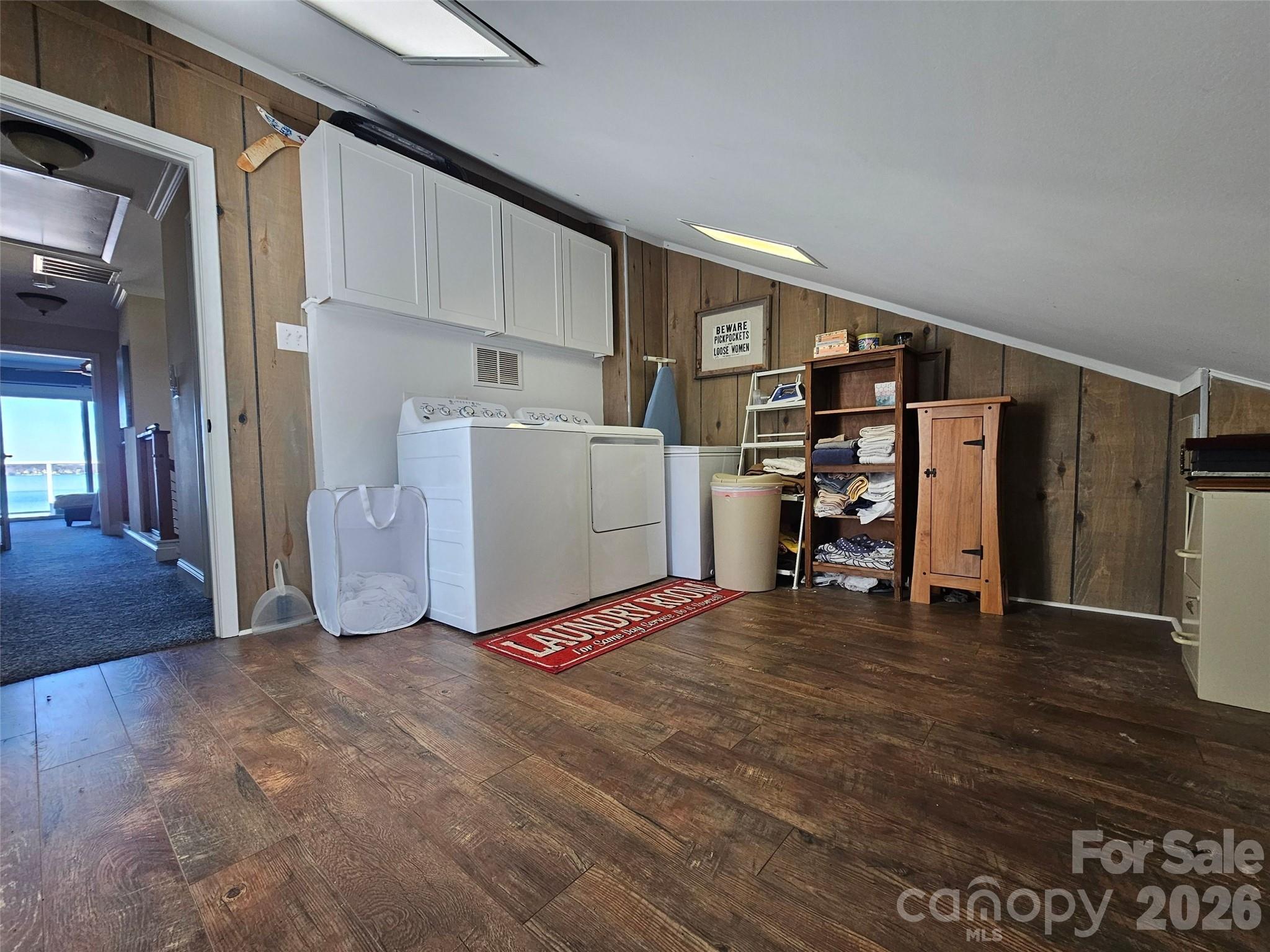 Mariner Villas - Residential