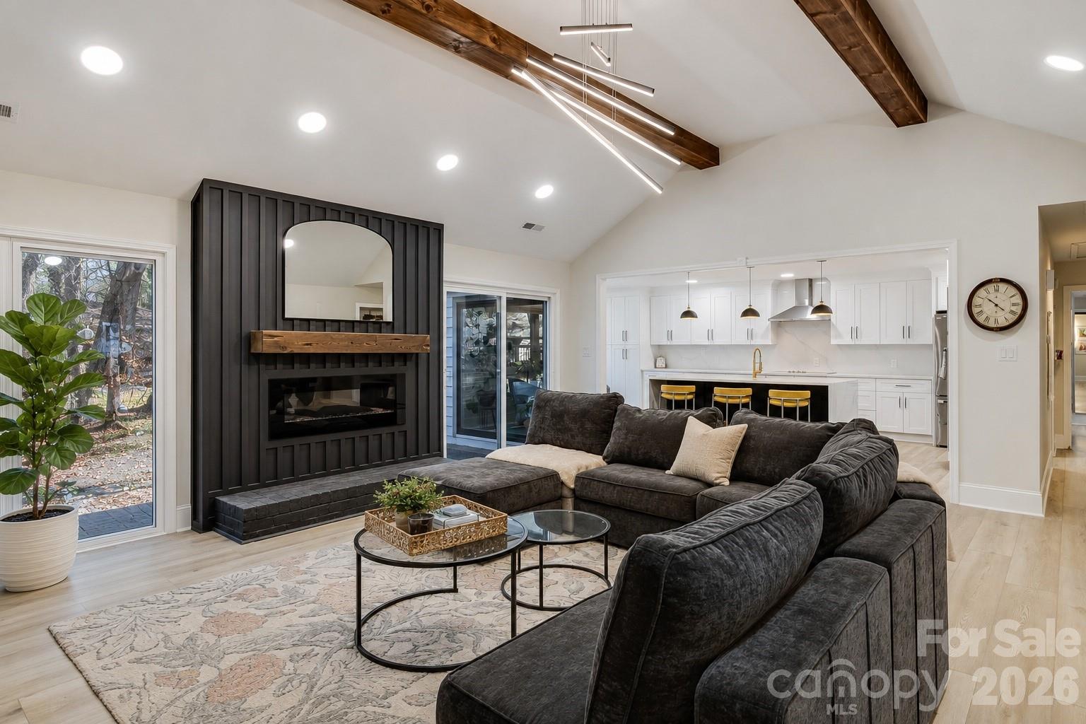 16 Tanglewood Road