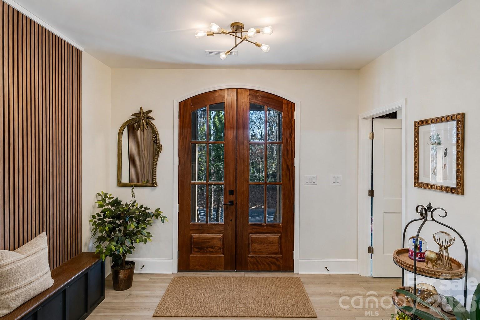 16 Tanglewood Road