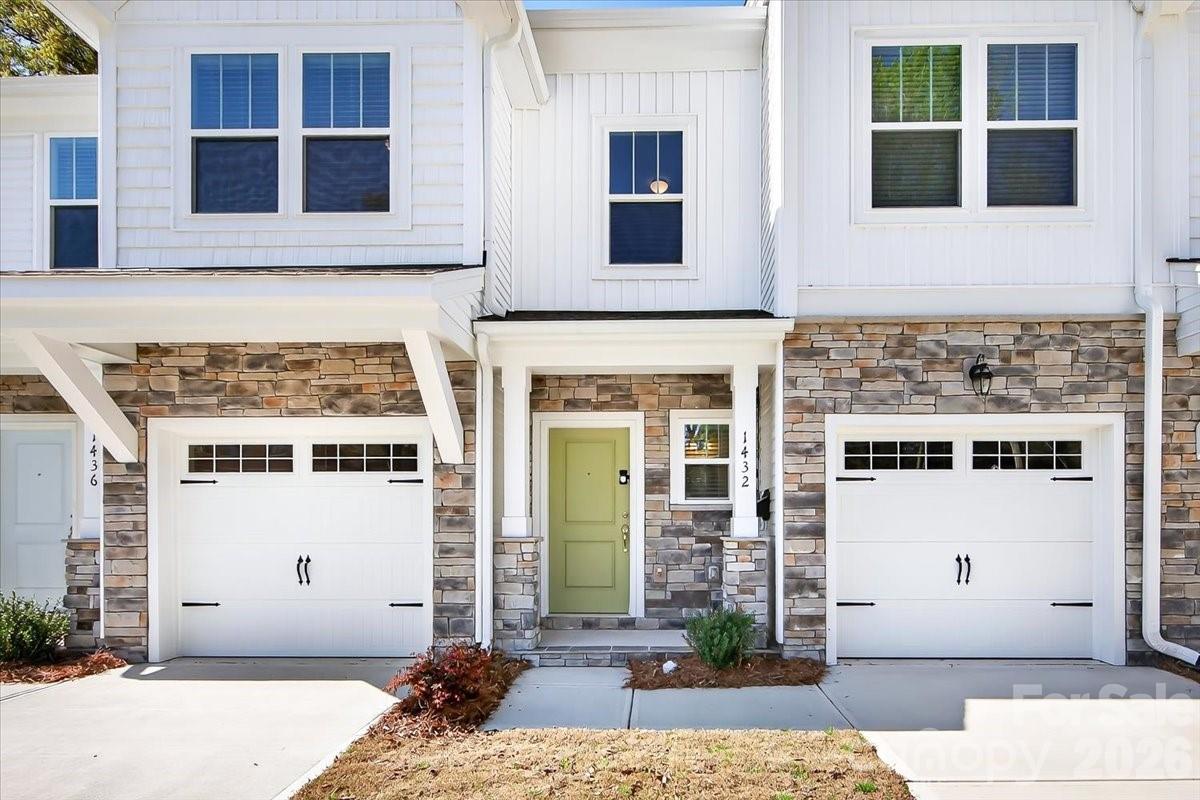 1432 Anderson Street