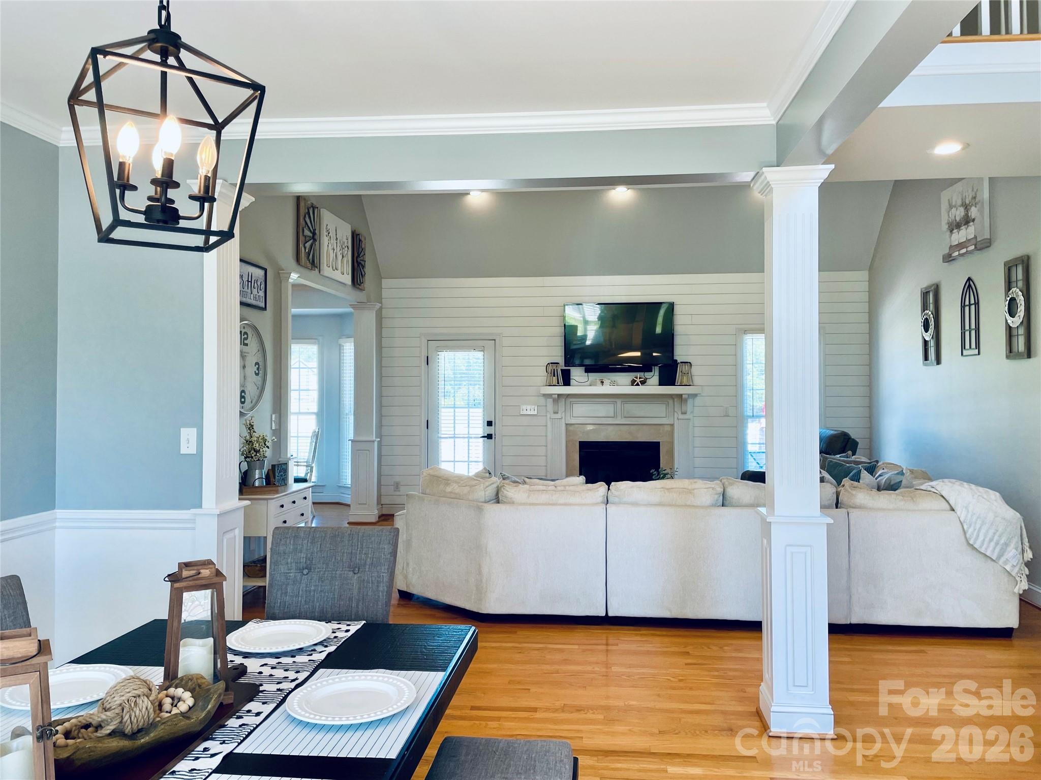 123 Eagles Terrace