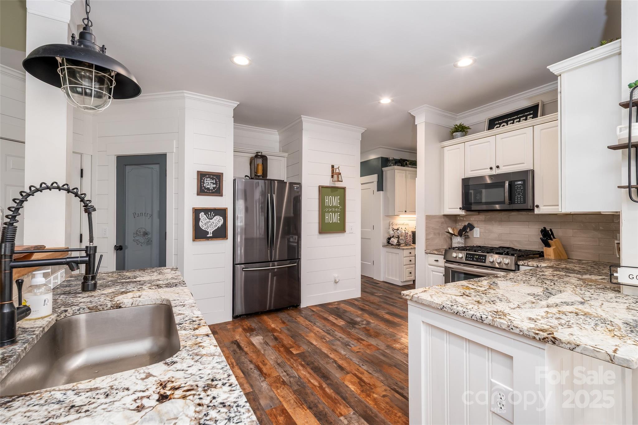 Foxlaire - Residential