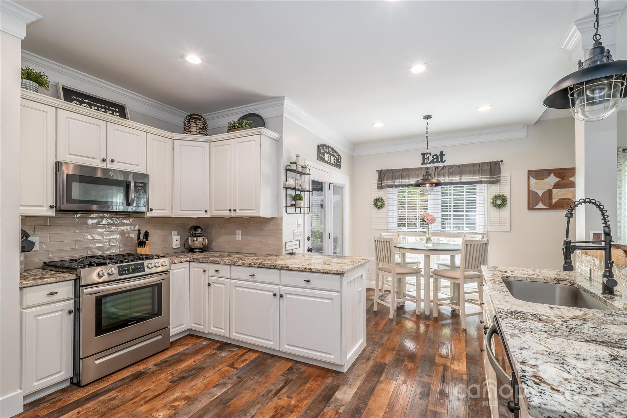 Foxlaire - Residential