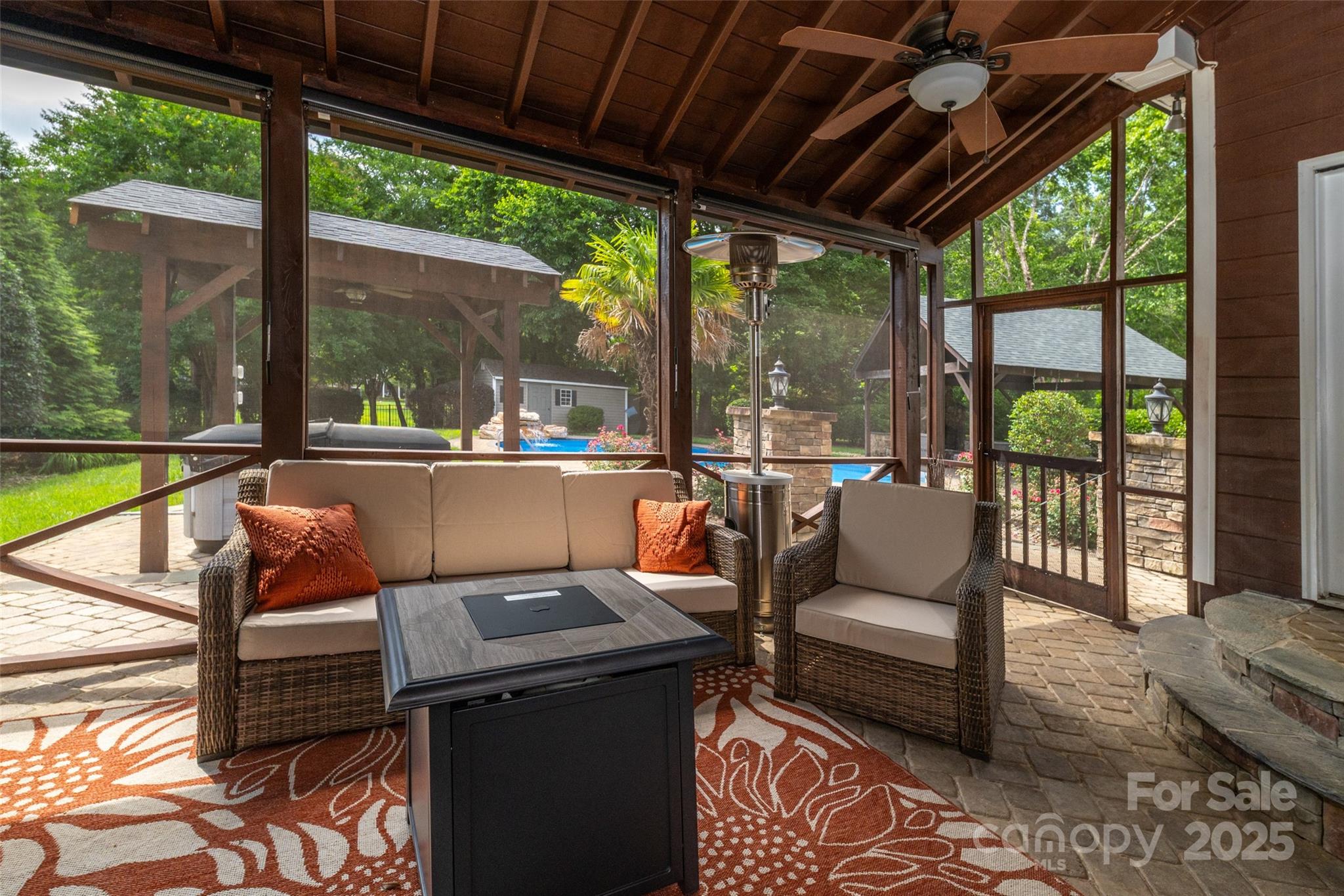 Foxlaire - Residential