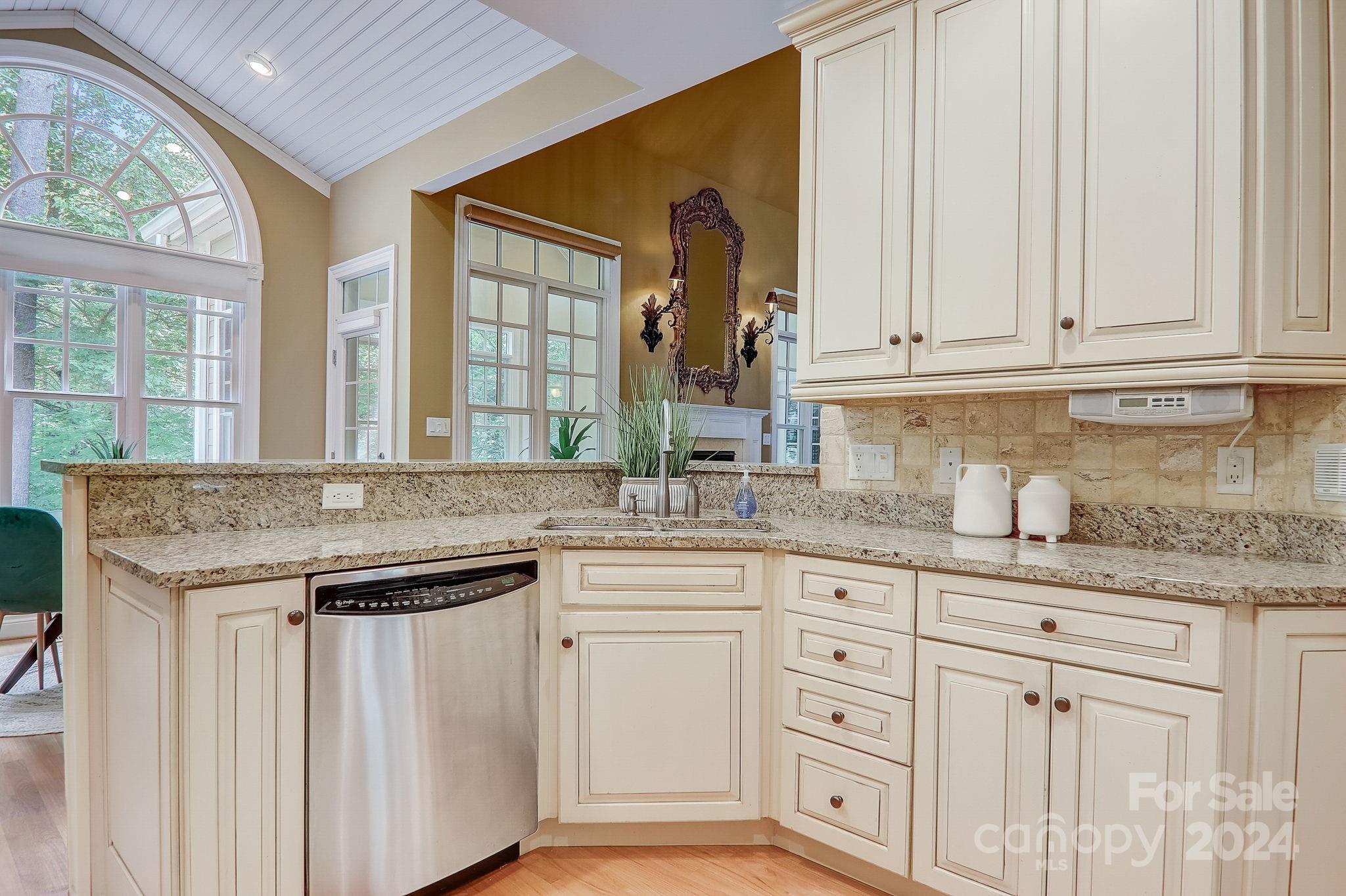 Biltmore Lake - Residential