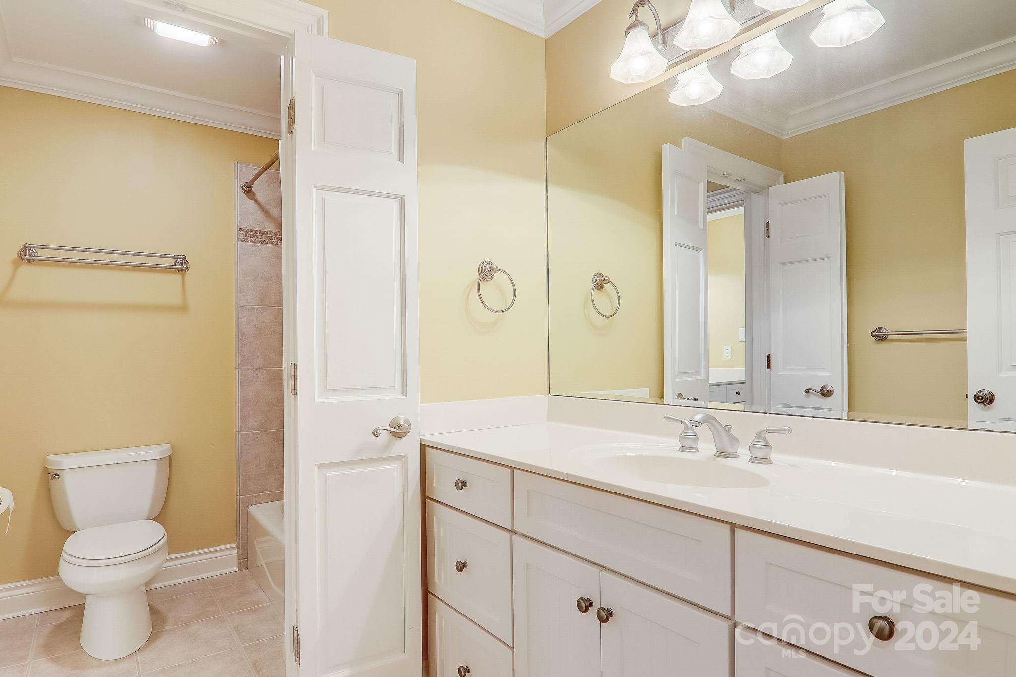 Biltmore Lake - Residential