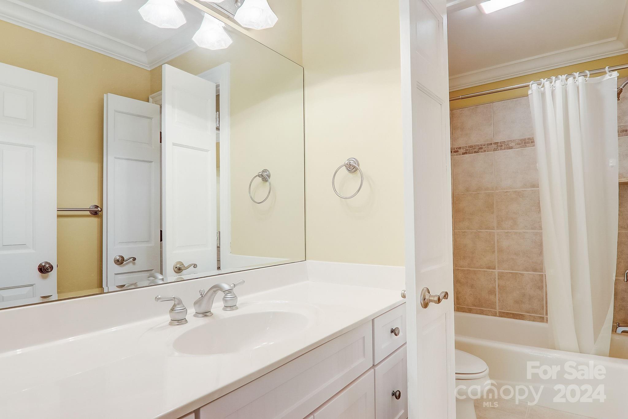 Biltmore Lake - Residential