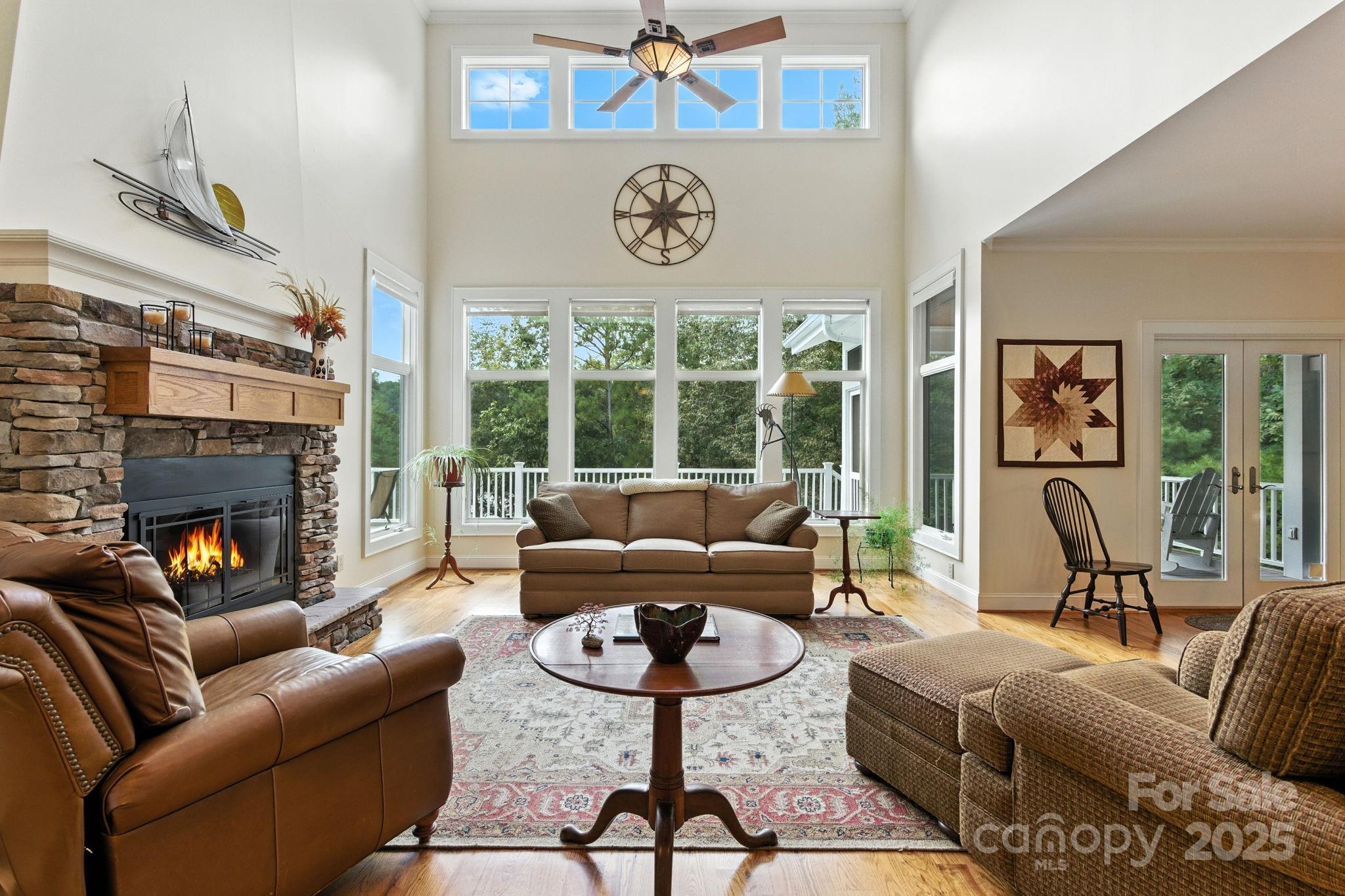 Paradise Harbor - Residential