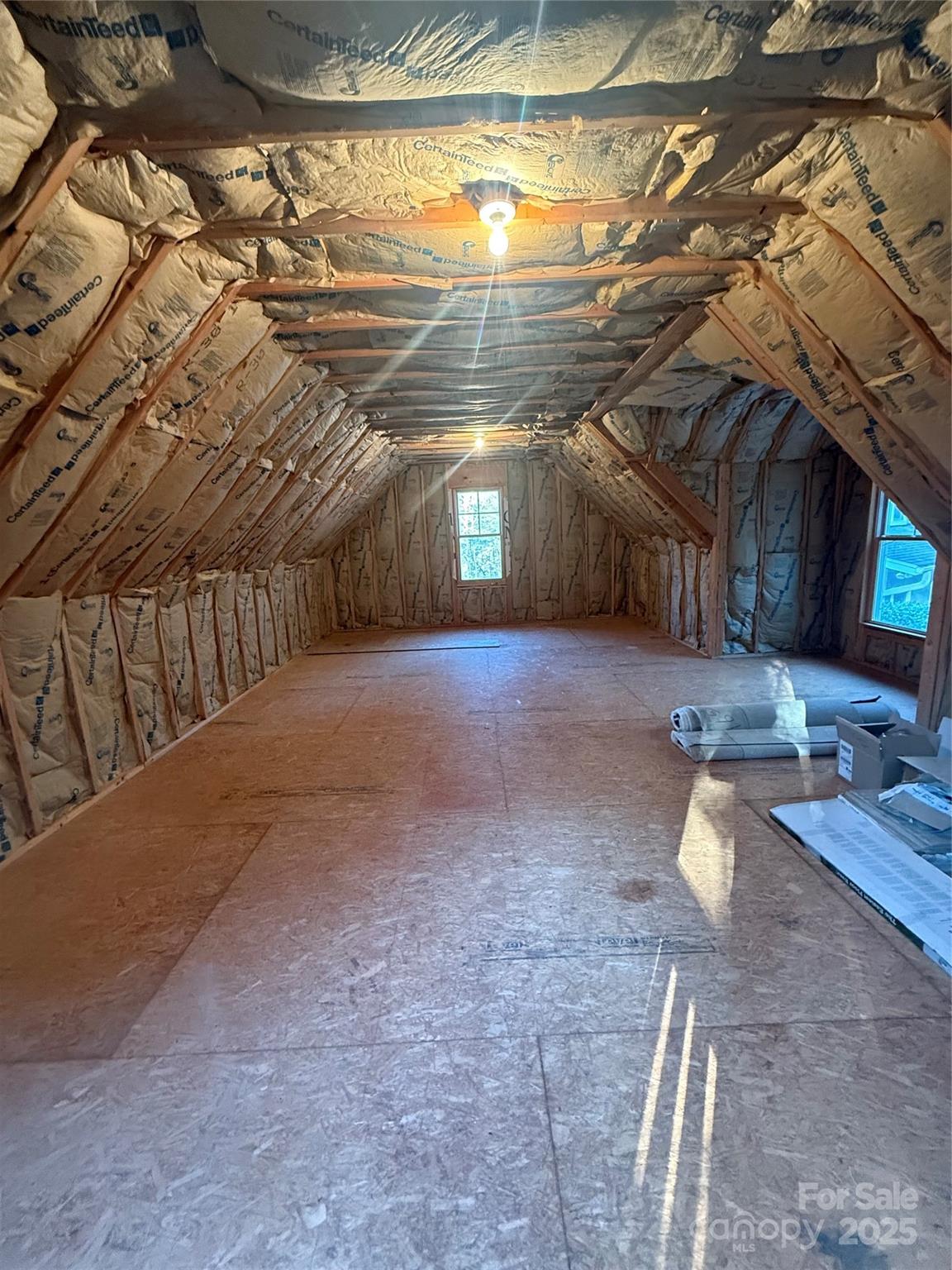 Paradise Harbor - Residential