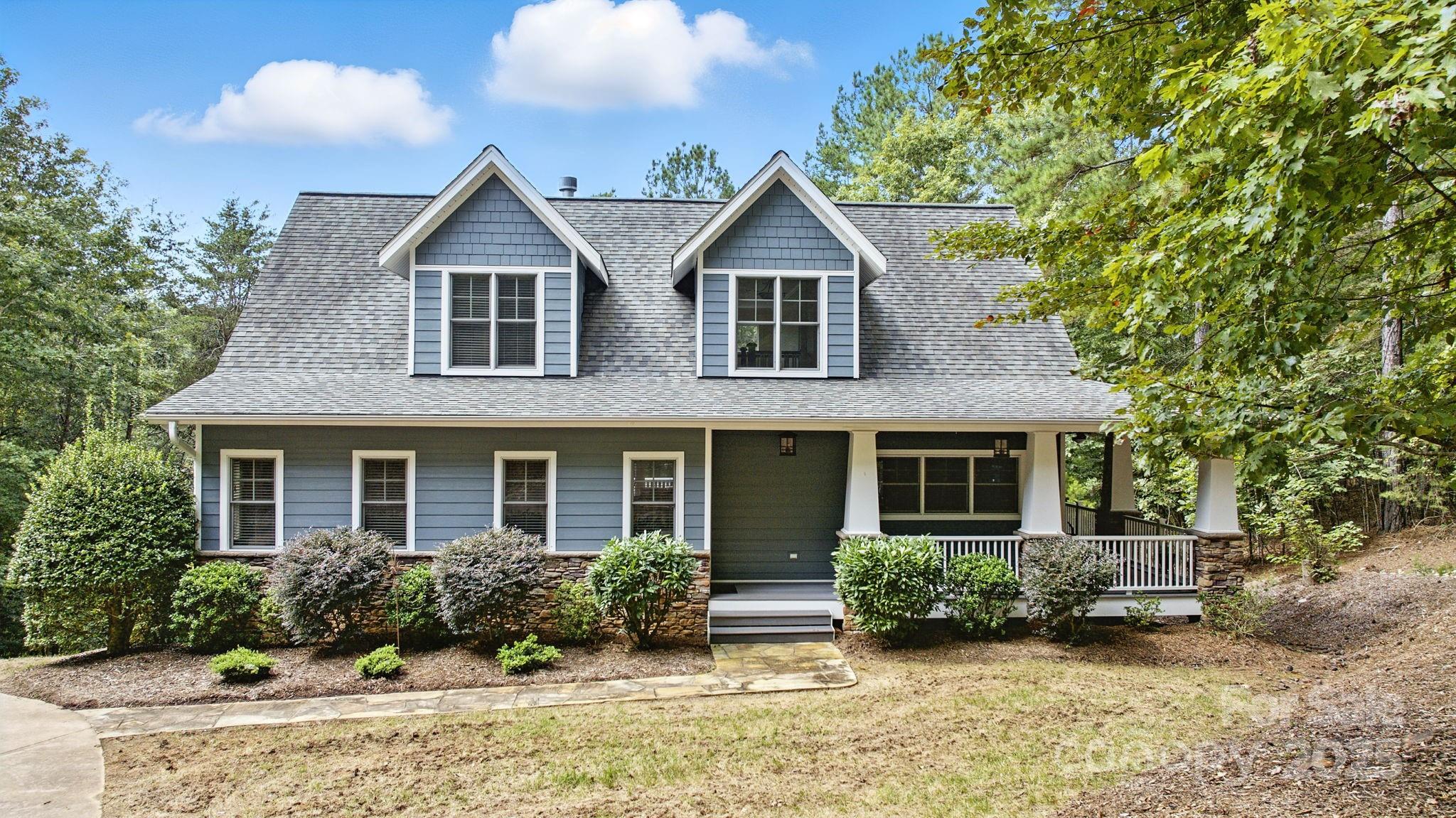 Paradise Harbor - Residential