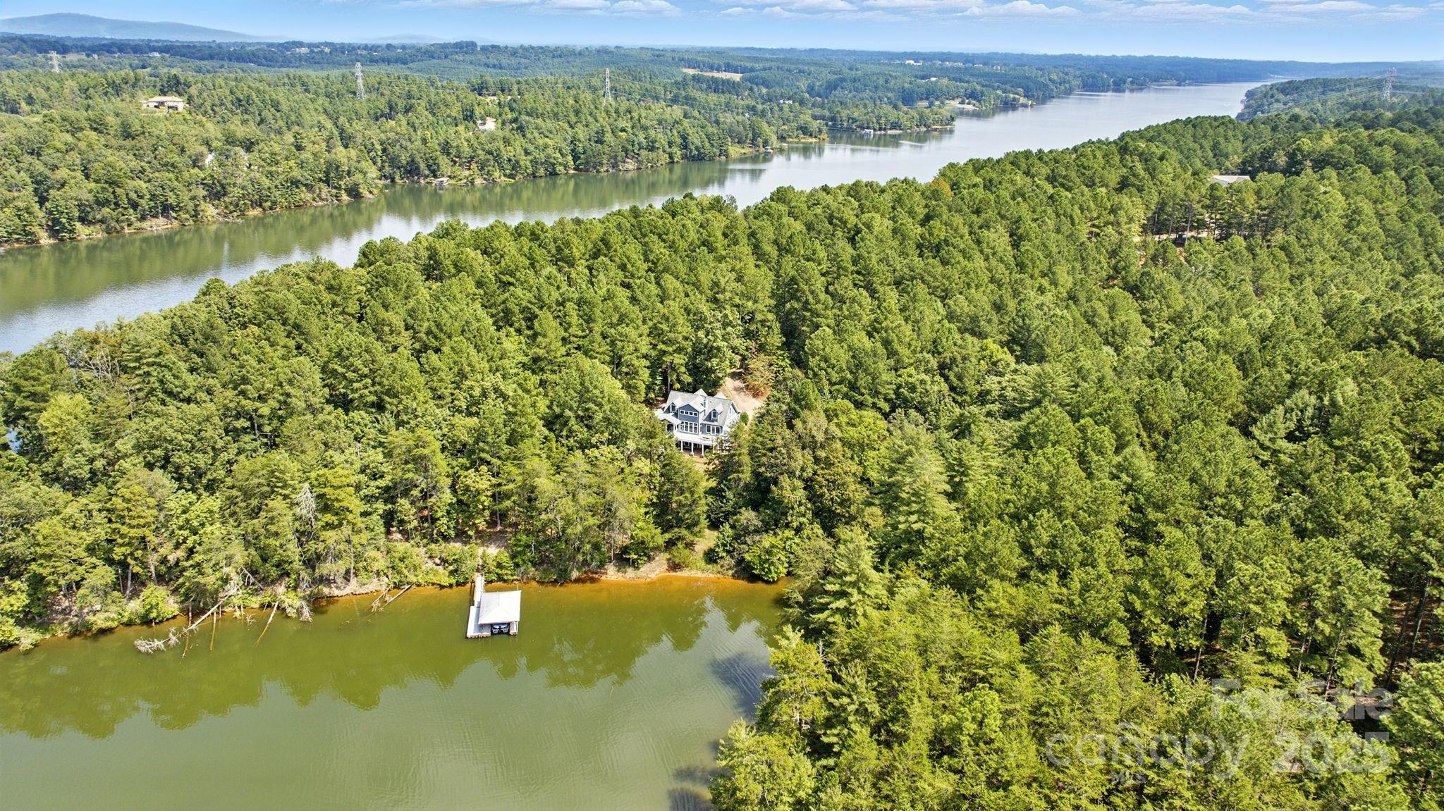Paradise Harbor - Residential
