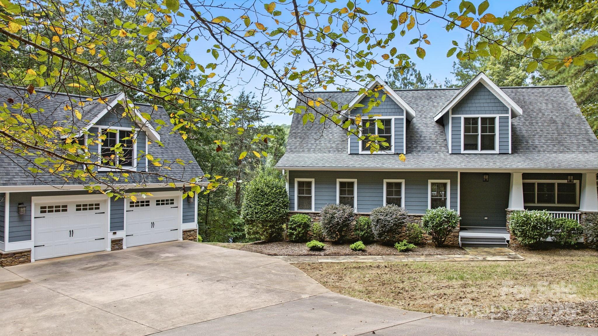 Paradise Harbor - Residential