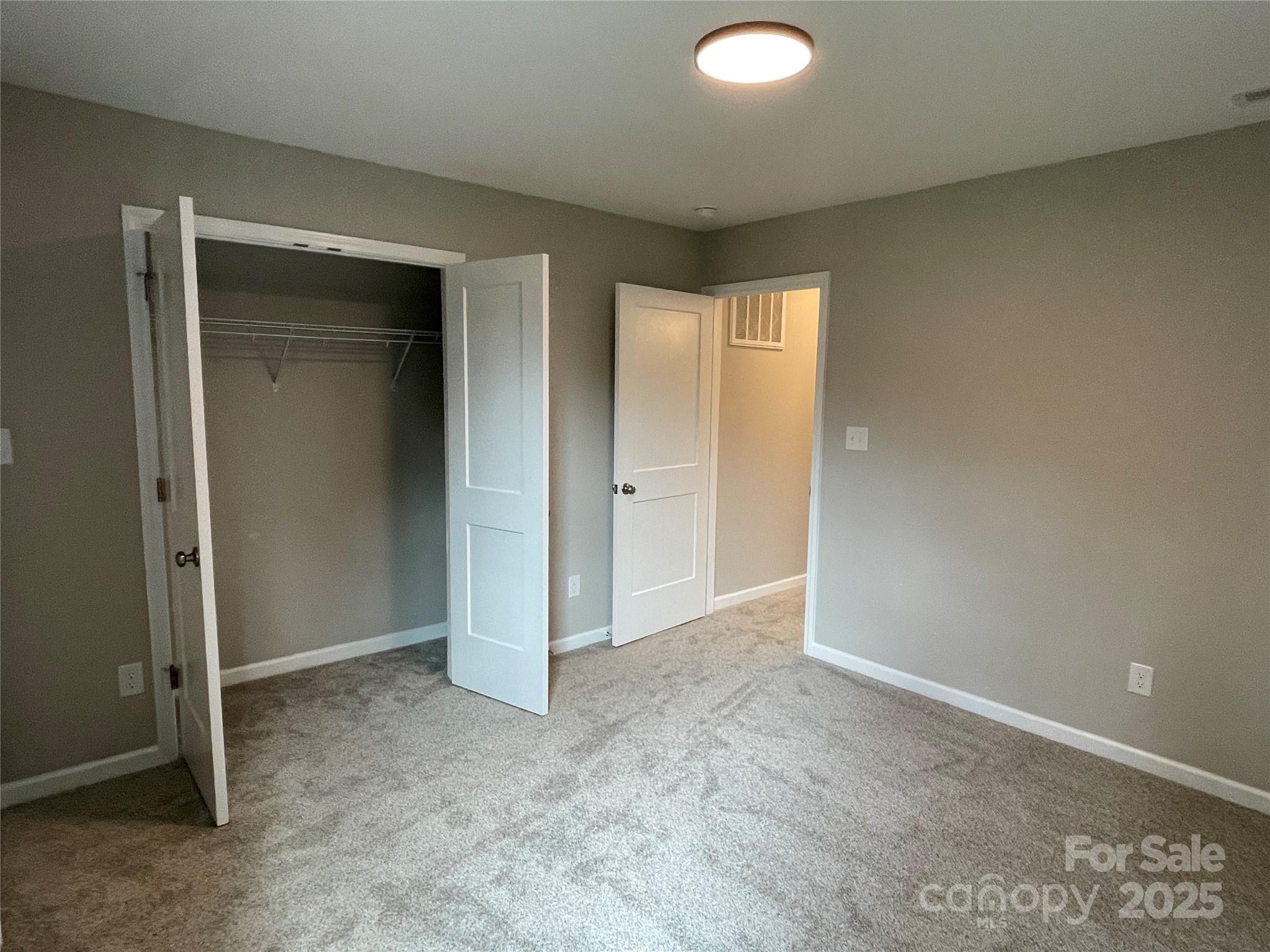 Stonewall Jackson Park - Residential