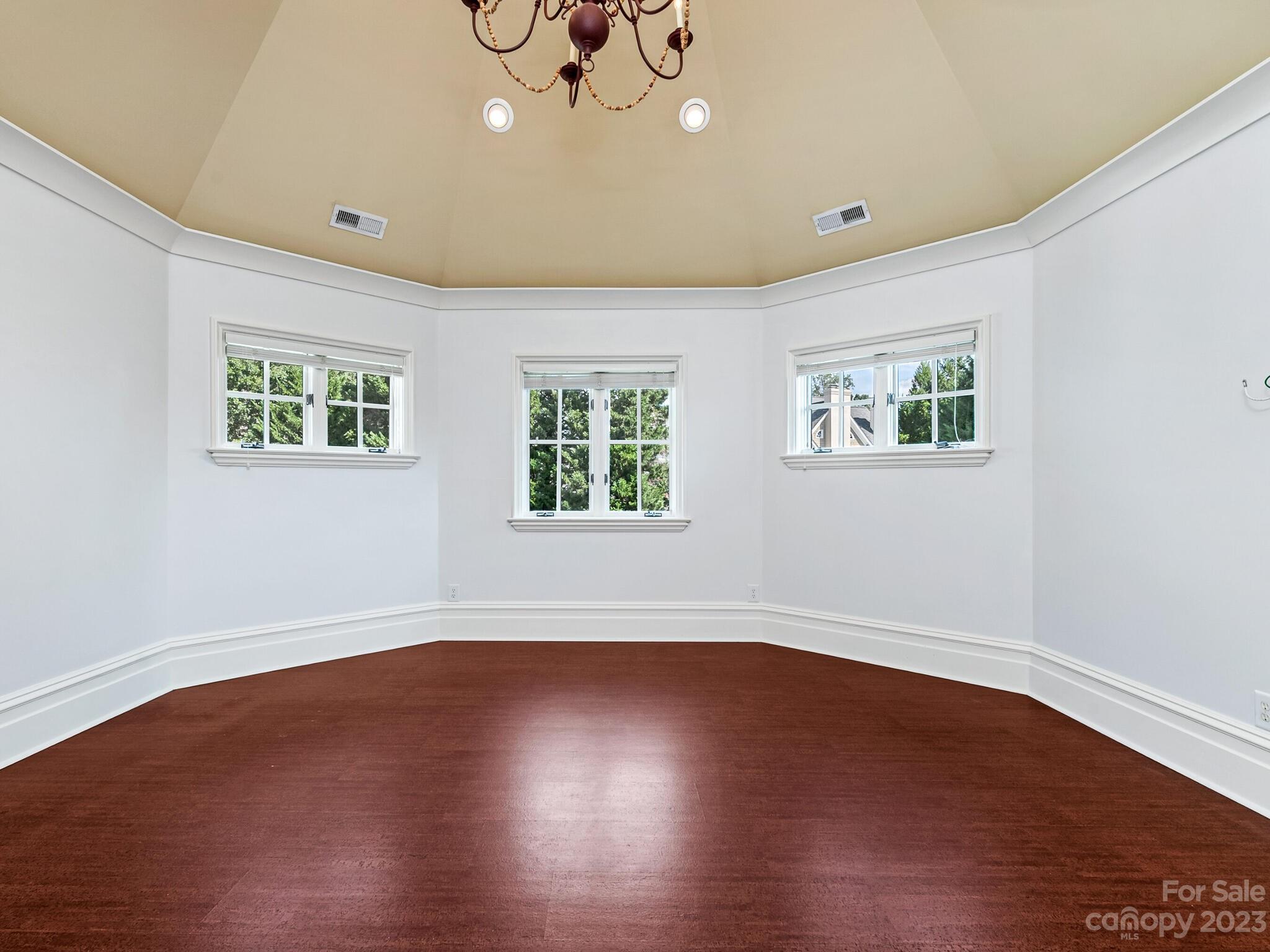 Dovewood - Residential