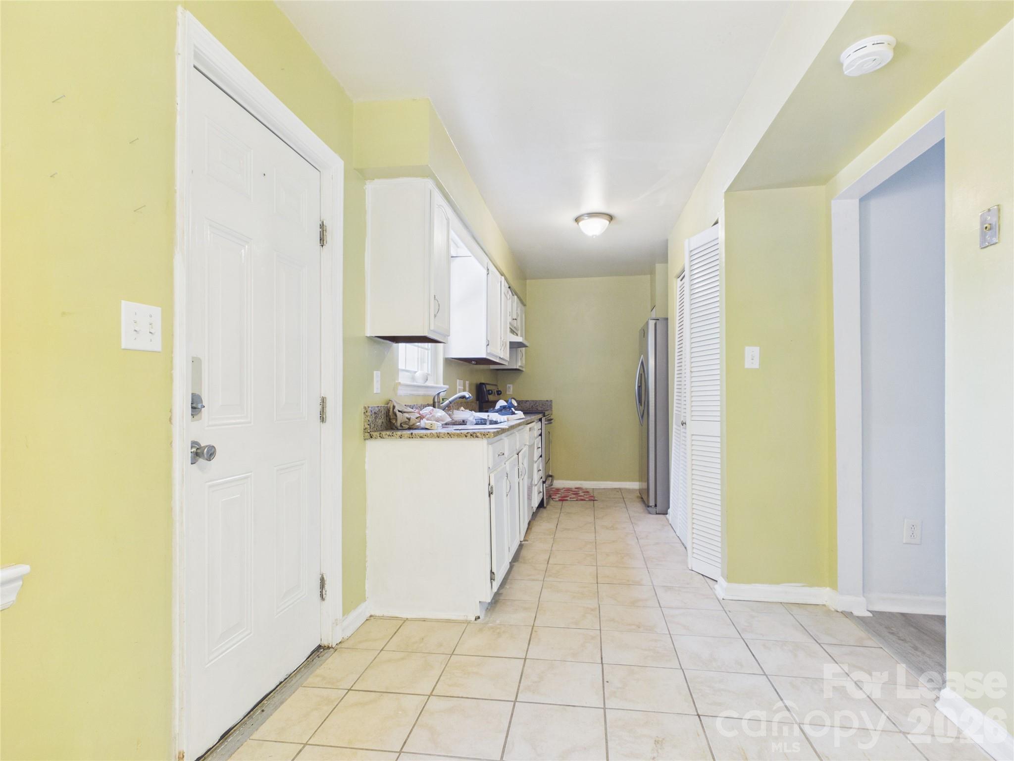 8811 Hunter Ridge Drive