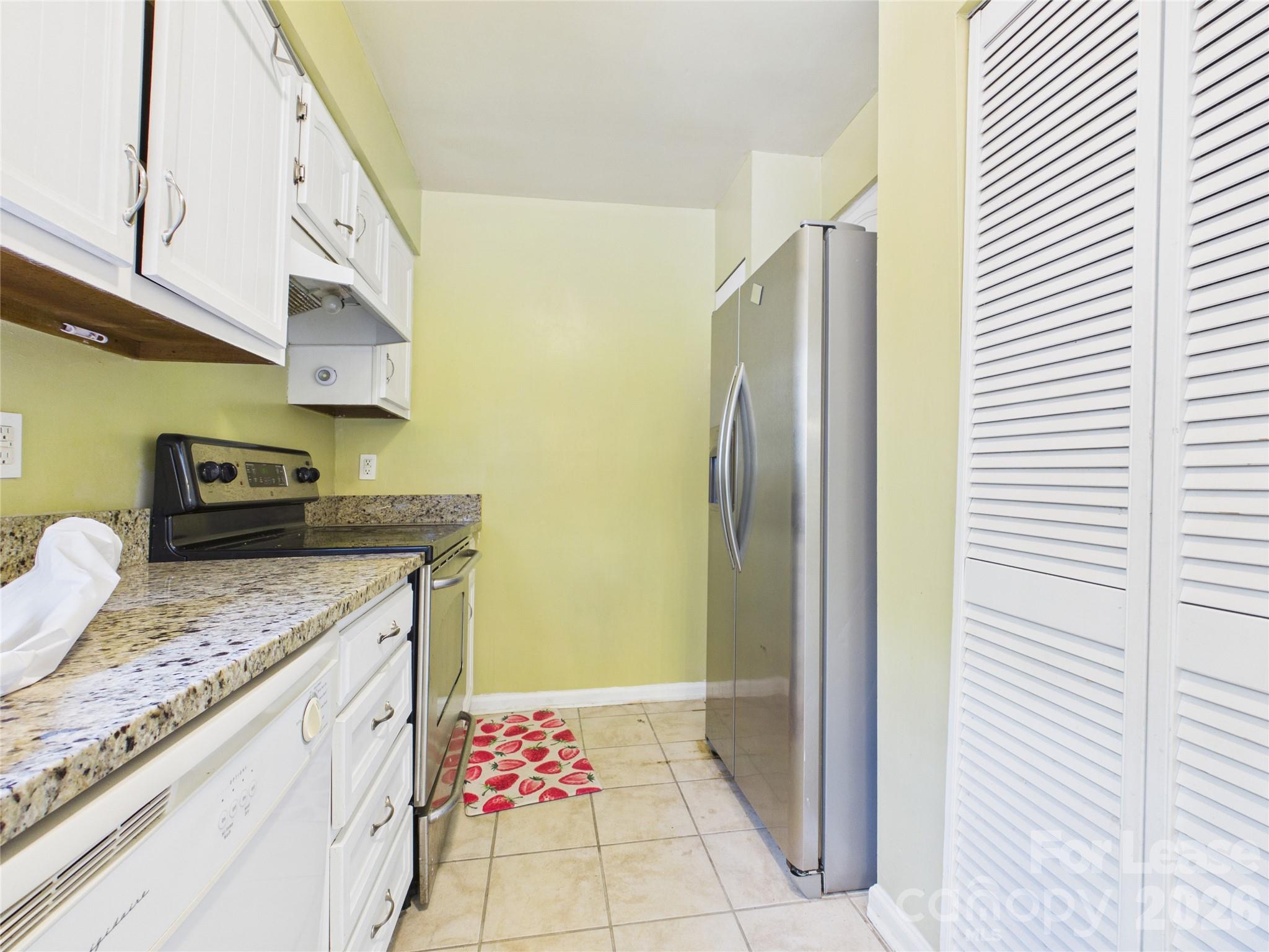 8811 Hunter Ridge Drive