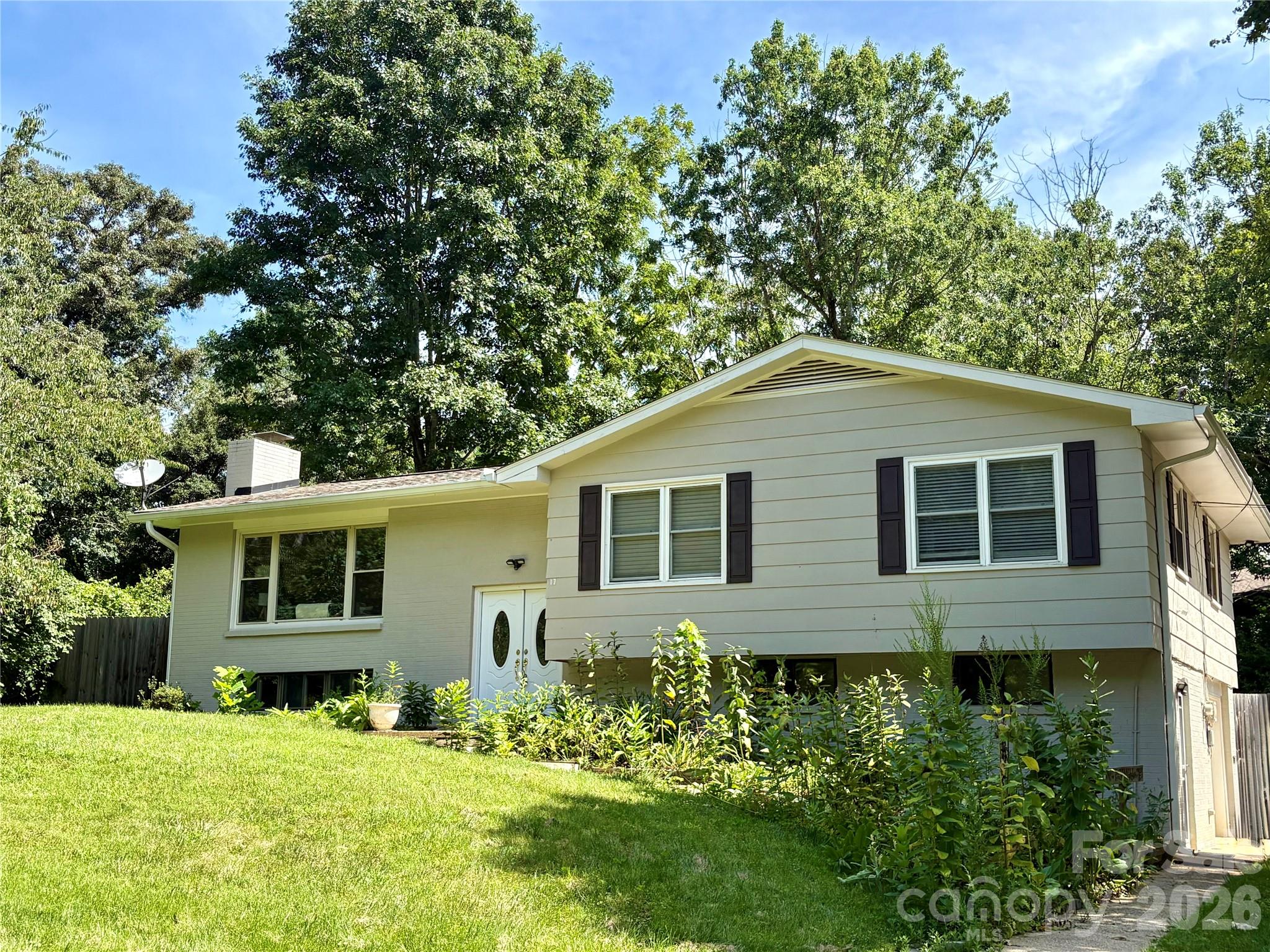 17 Rhododendron Place