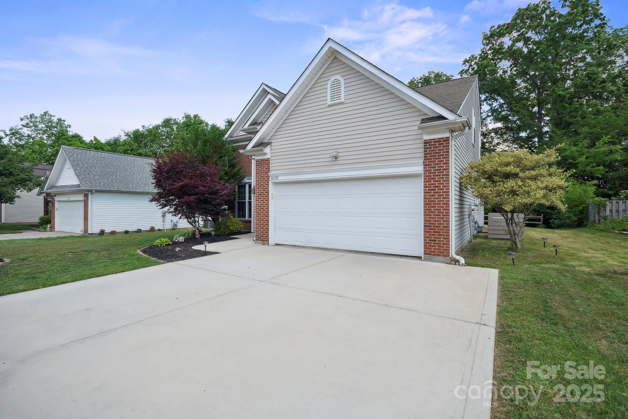 16337 Greybriar Forest Lane