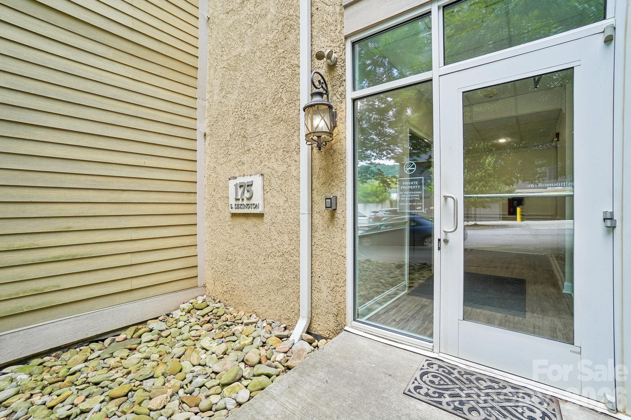 175 S Lexington Avenue 303