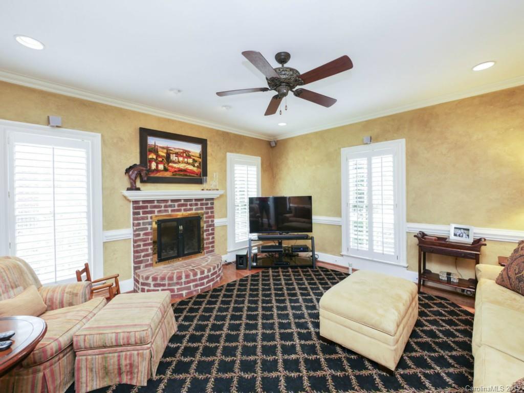 Quail Hollow - Residential