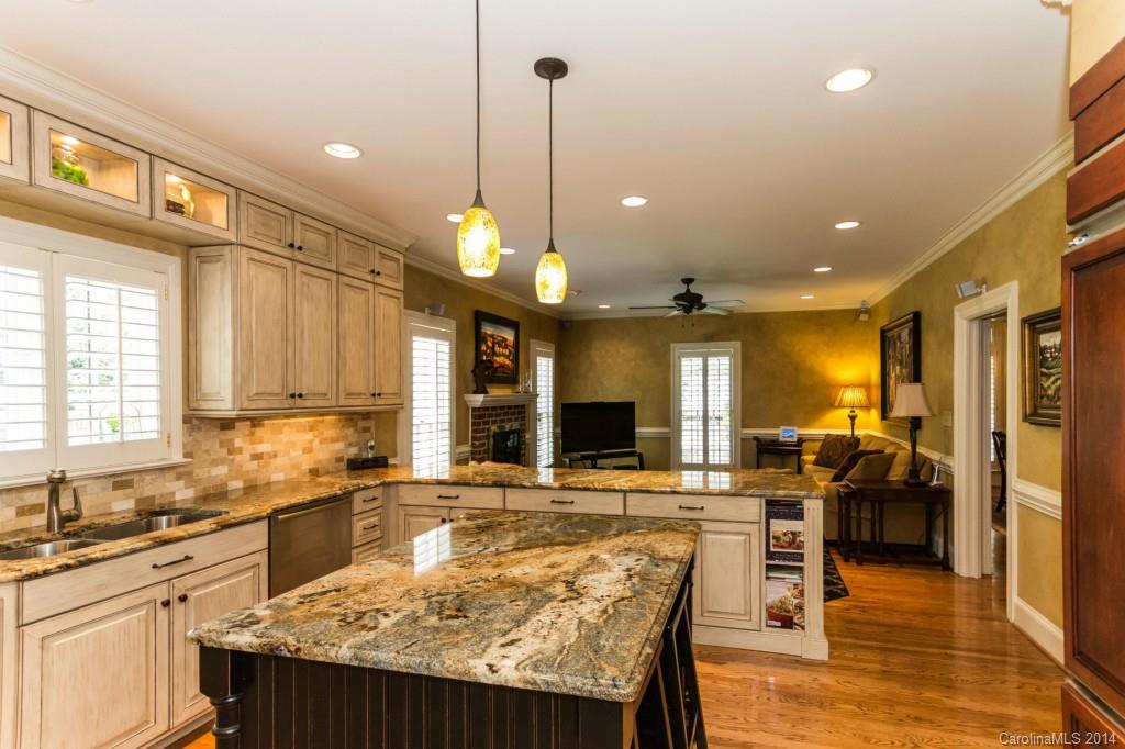 Quail Hollow - Residential