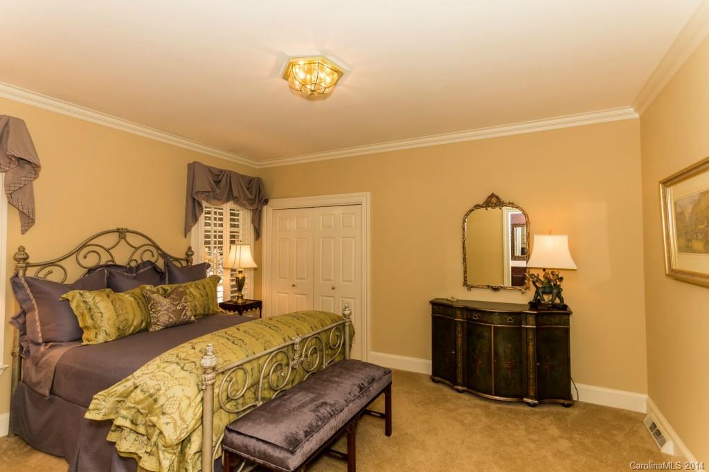 Quail Hollow - Residential