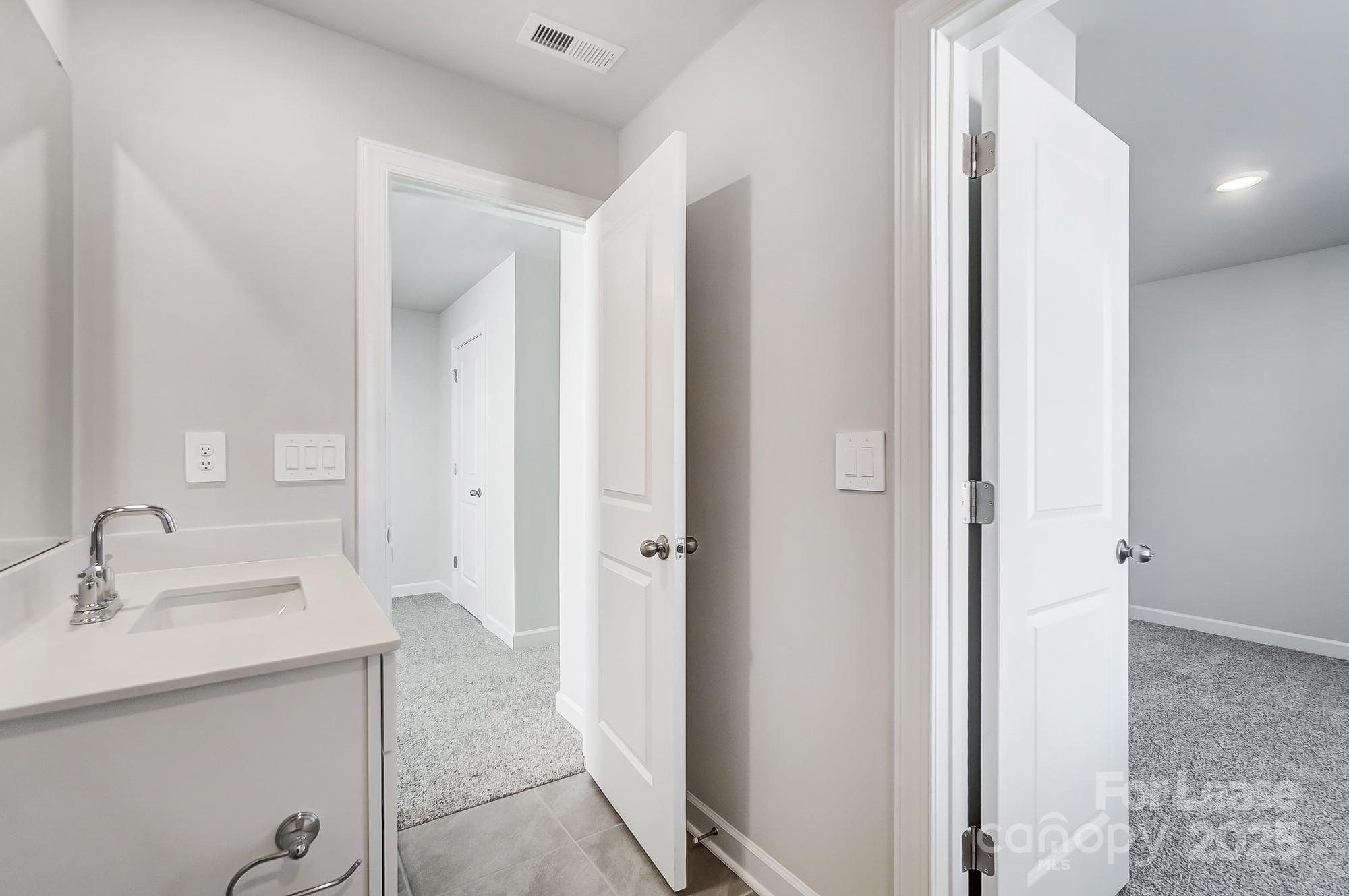 Braemar Village - Residential Lease