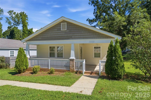 3608 CORBETT ST, CHARLOTTE, NC 28208 - Image eba070ee5d9c92de8904bd7189146034/3500448581