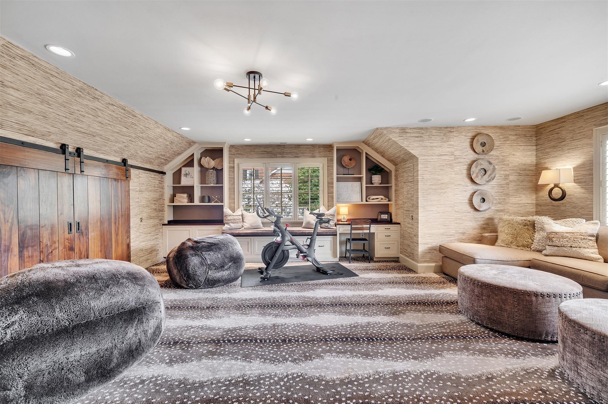 Foxcroft - Residential