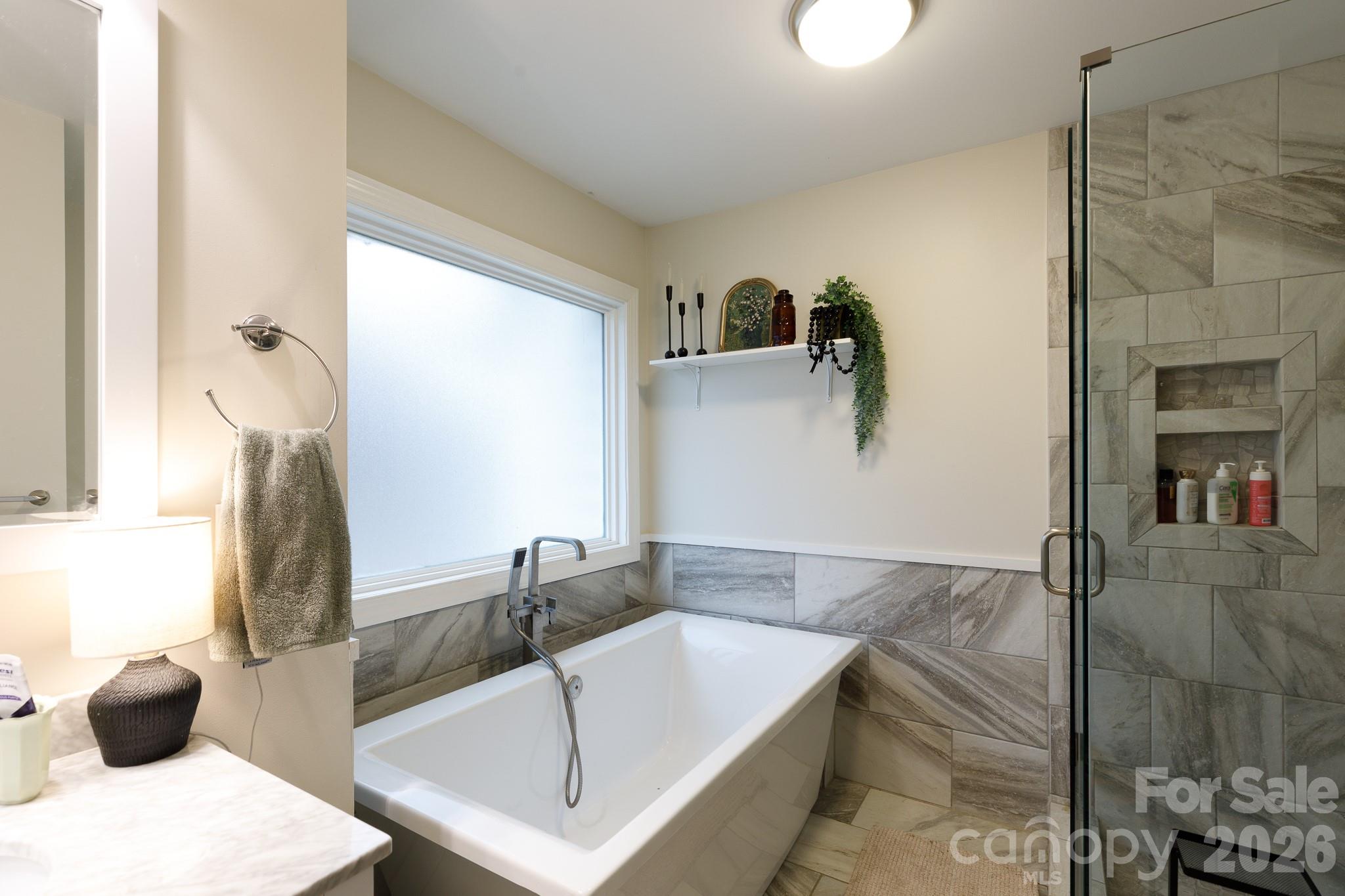 Tega Cay - Residential