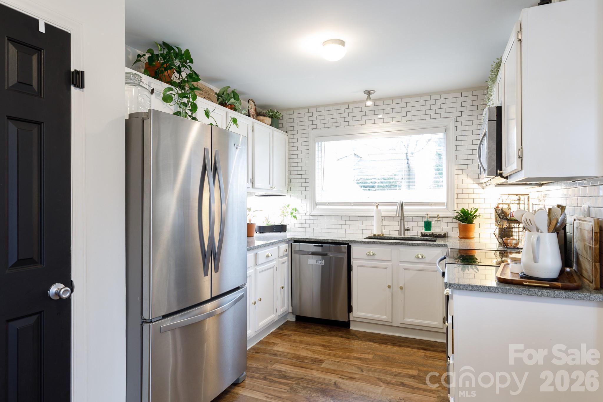 Tega Cay - Residential