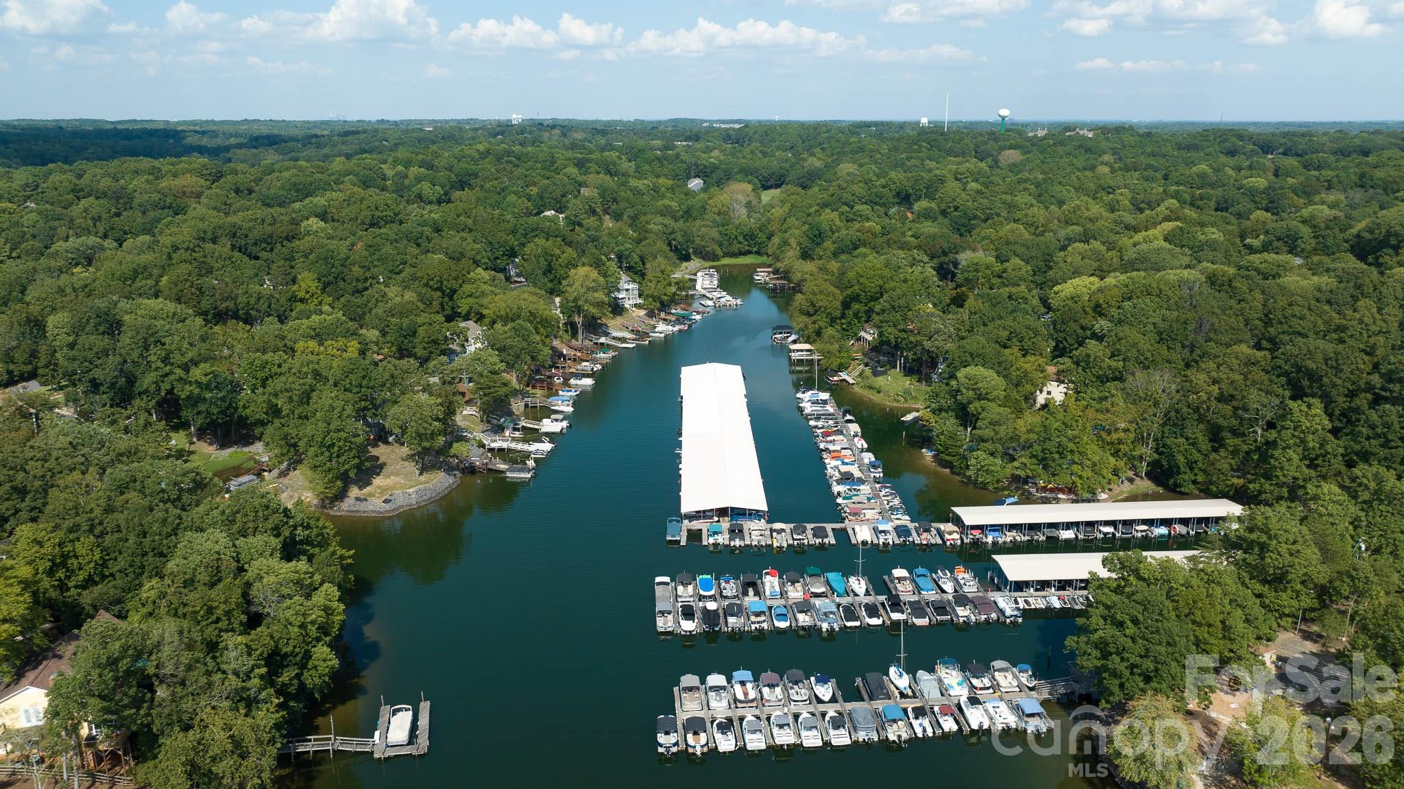 Tega Cay - Residential