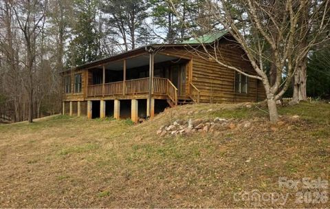 3205 Collinsville Road Columbus NC 28722