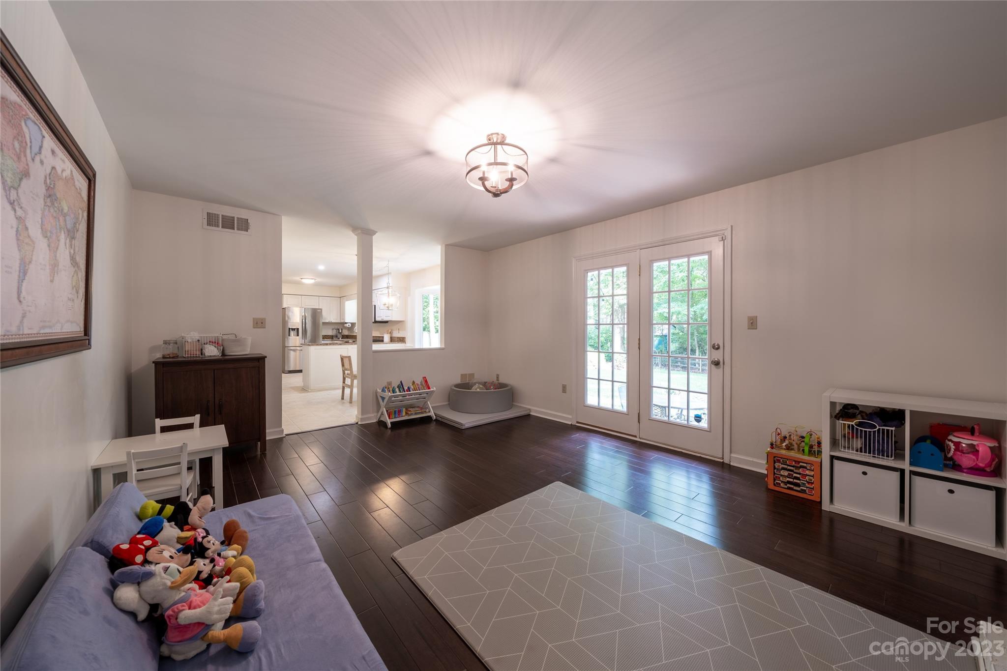 Wessex Square - Residential