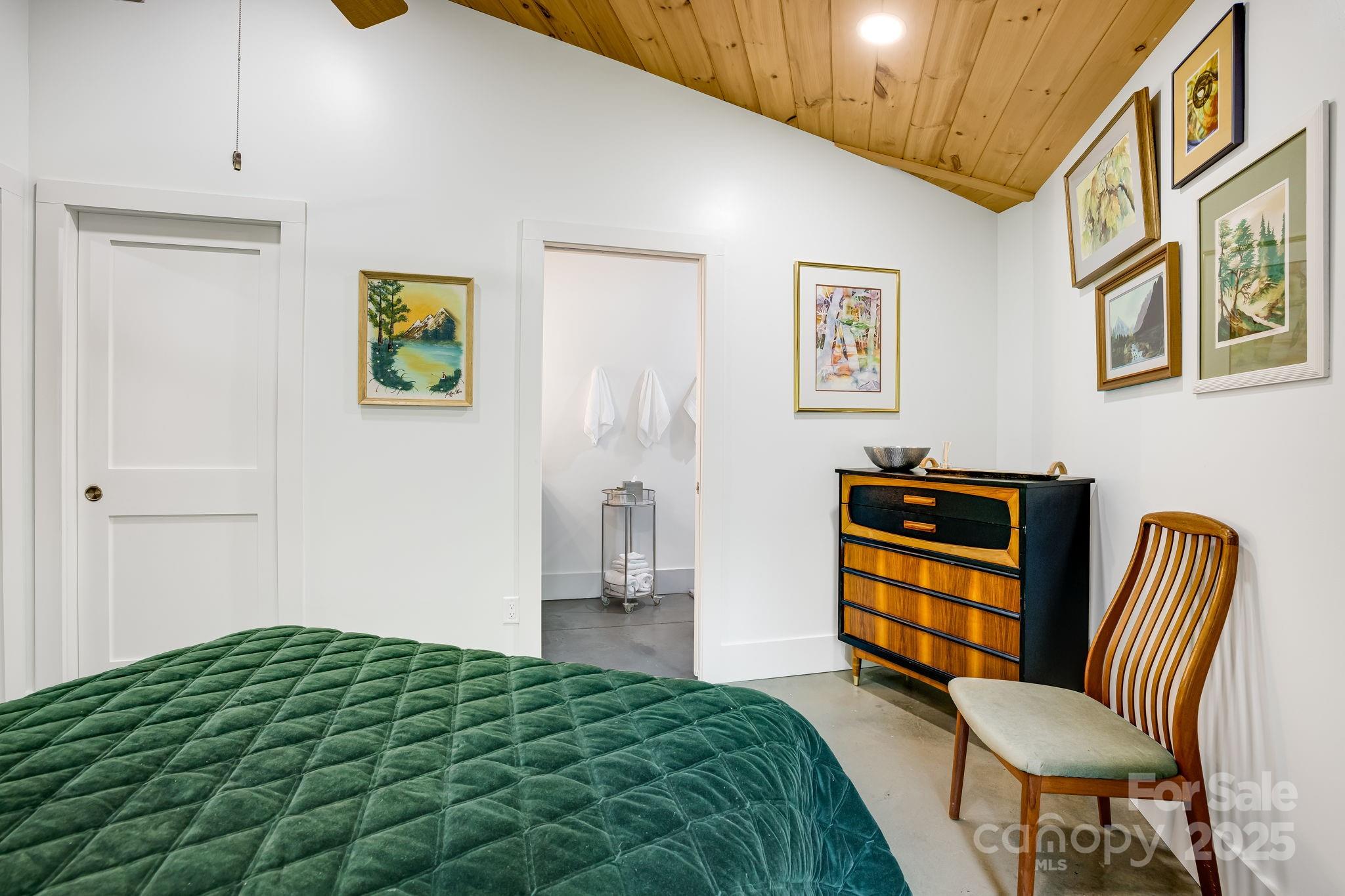 Laurel River Crossing - Residential