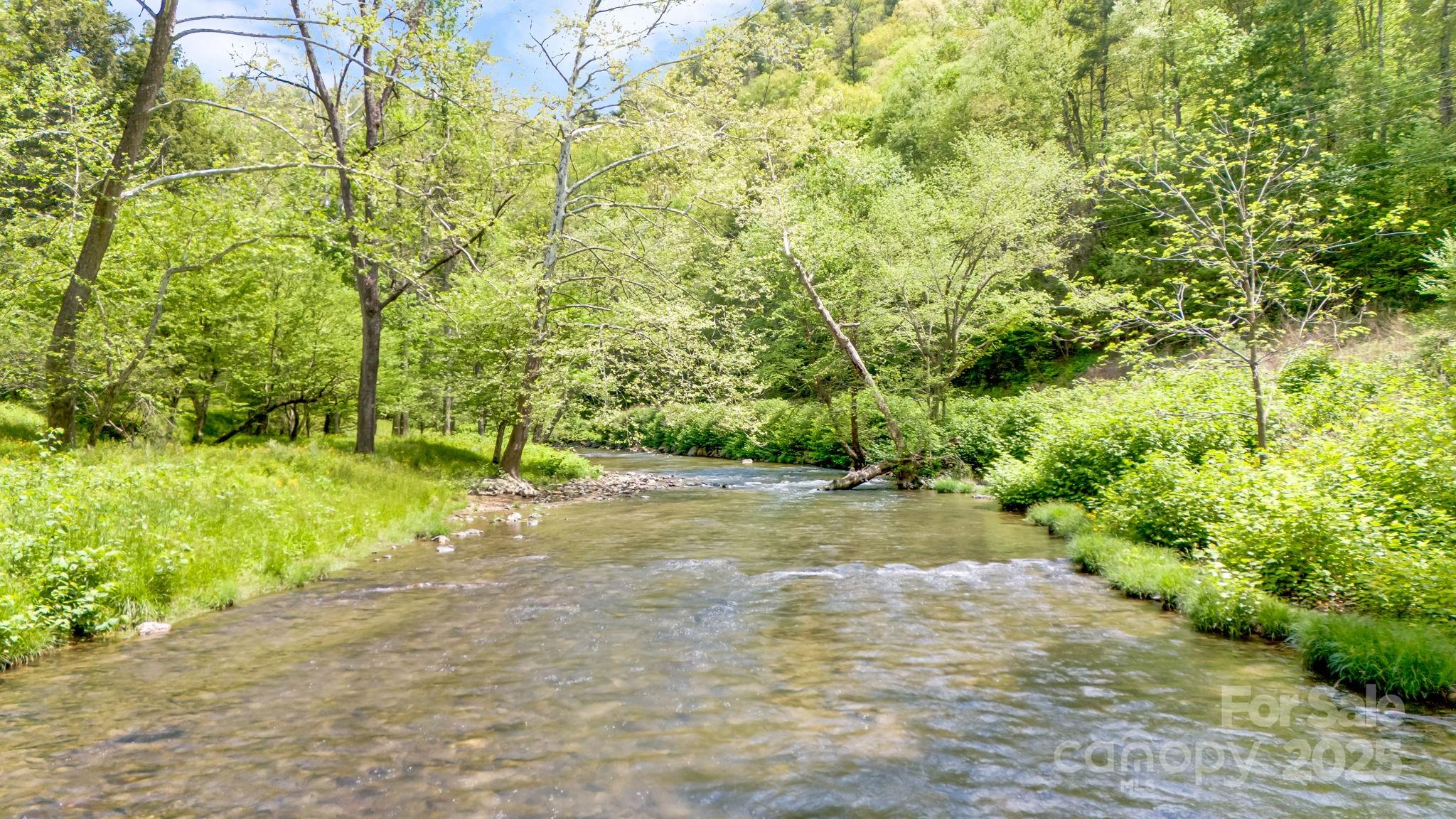 Laurel River Crossing - Residential