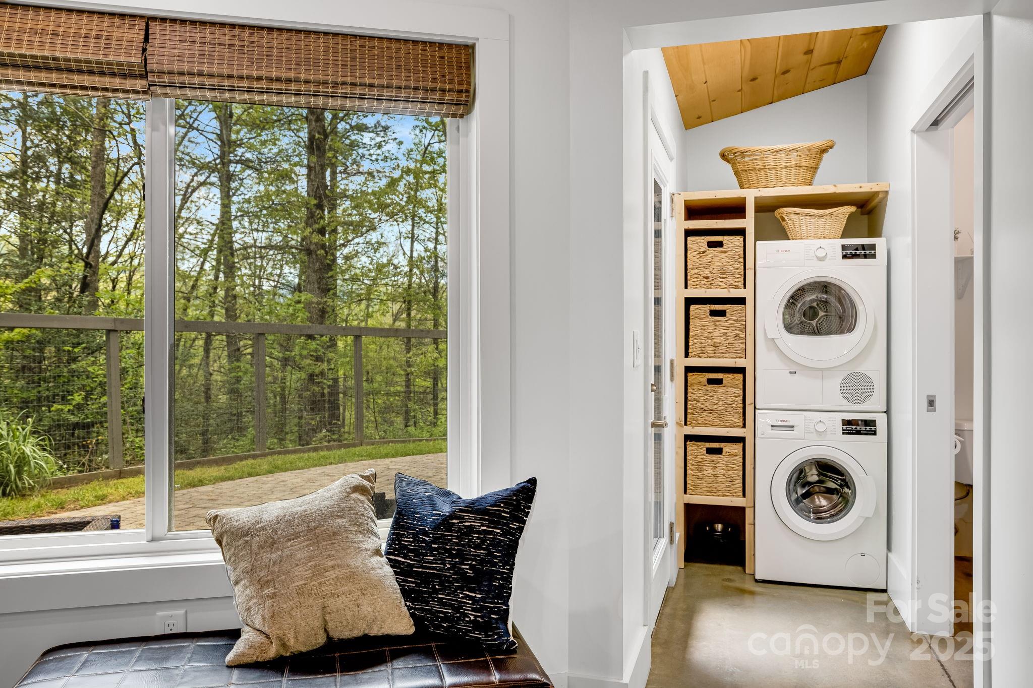 Laurel River Crossing - Residential