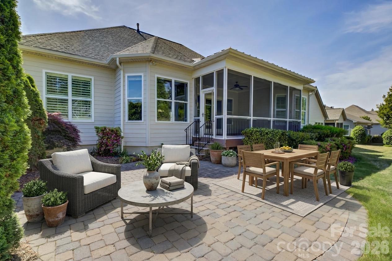 Regency at Palisades - Residential