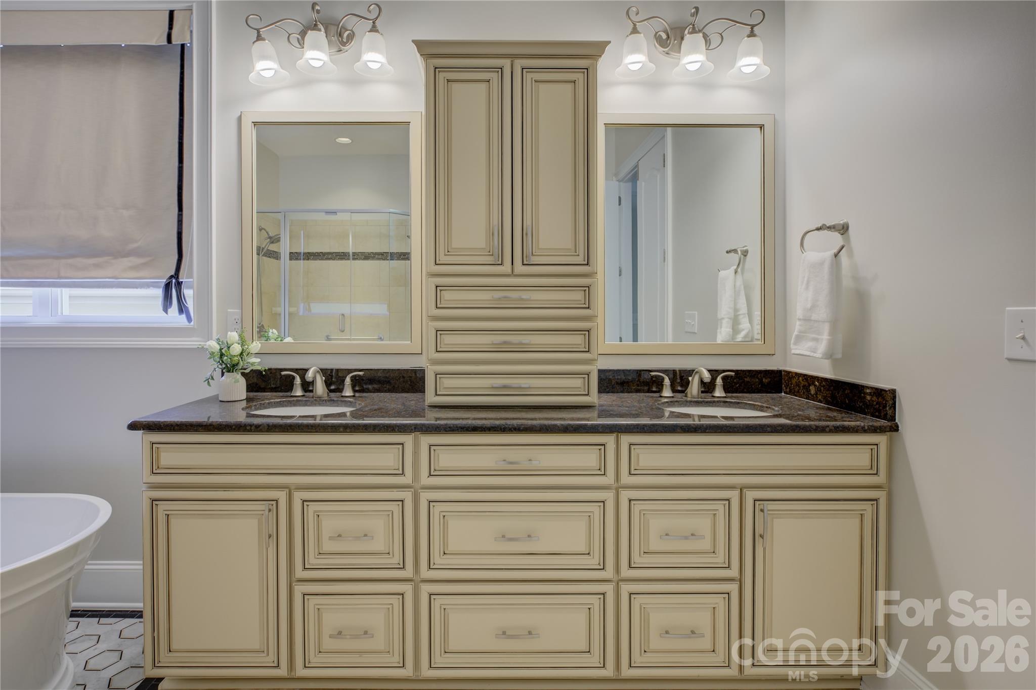 Regency at Palisades - Residential