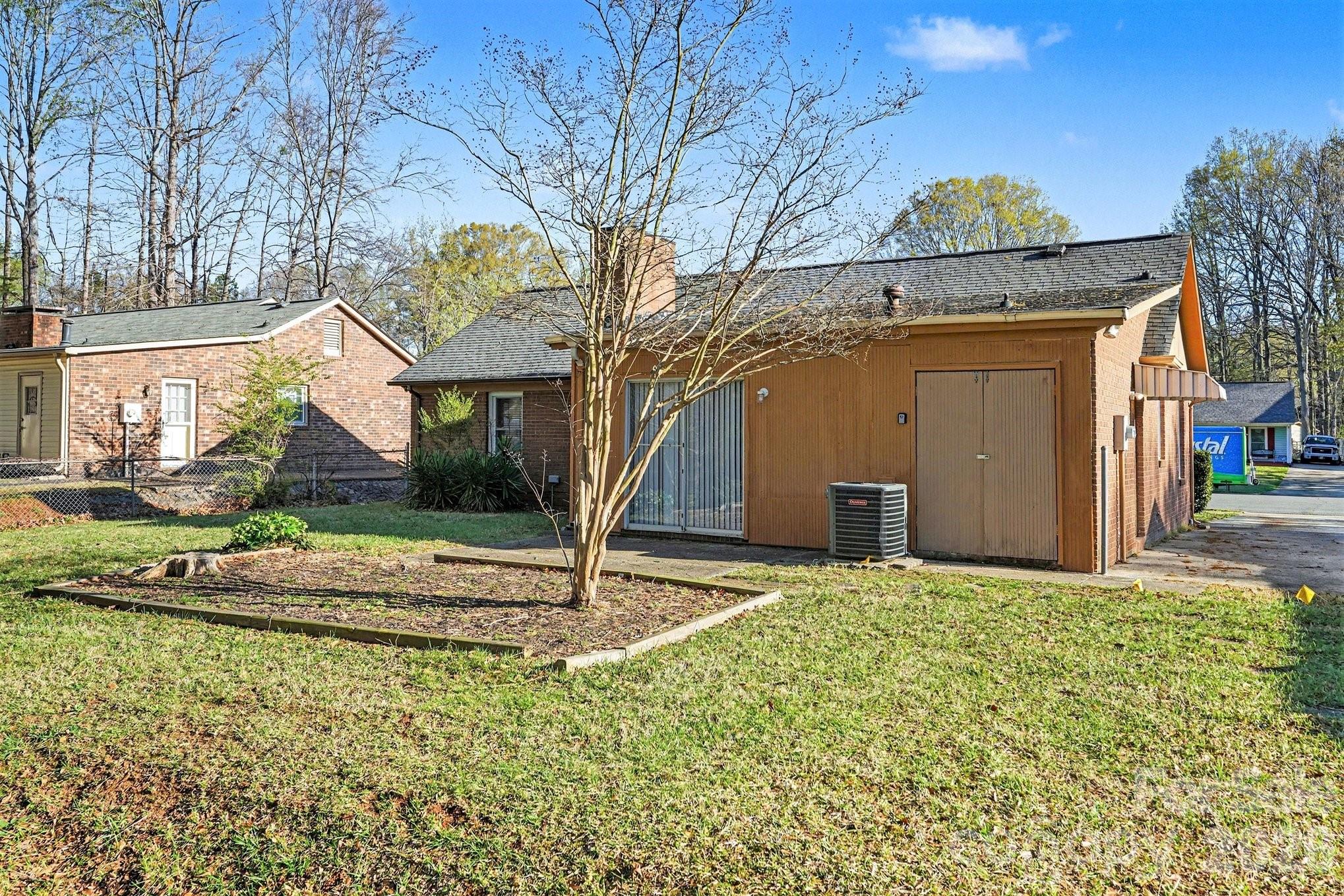 Green Gardens - Residential