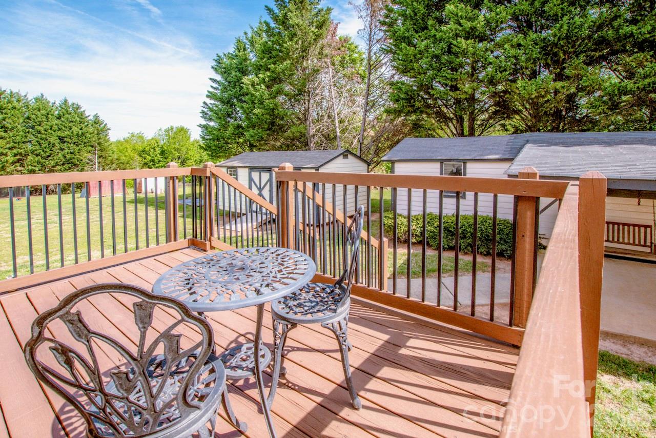 Mountain Meadows - Residential