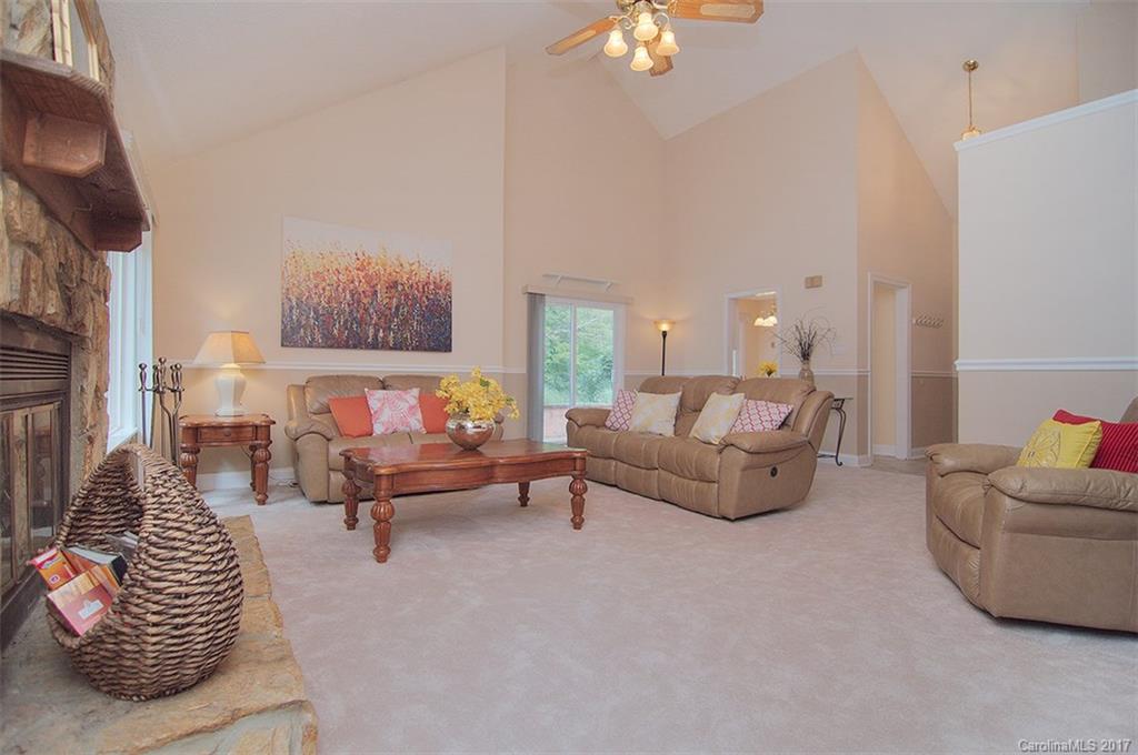 Tega Cay - Residential