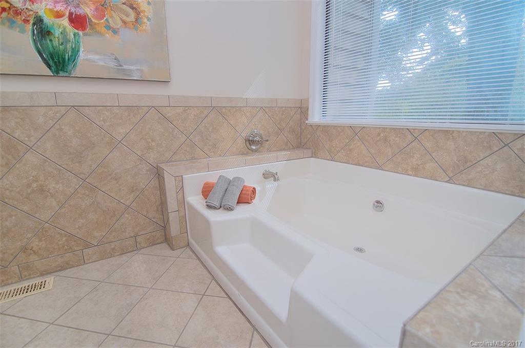 Tega Cay - Residential